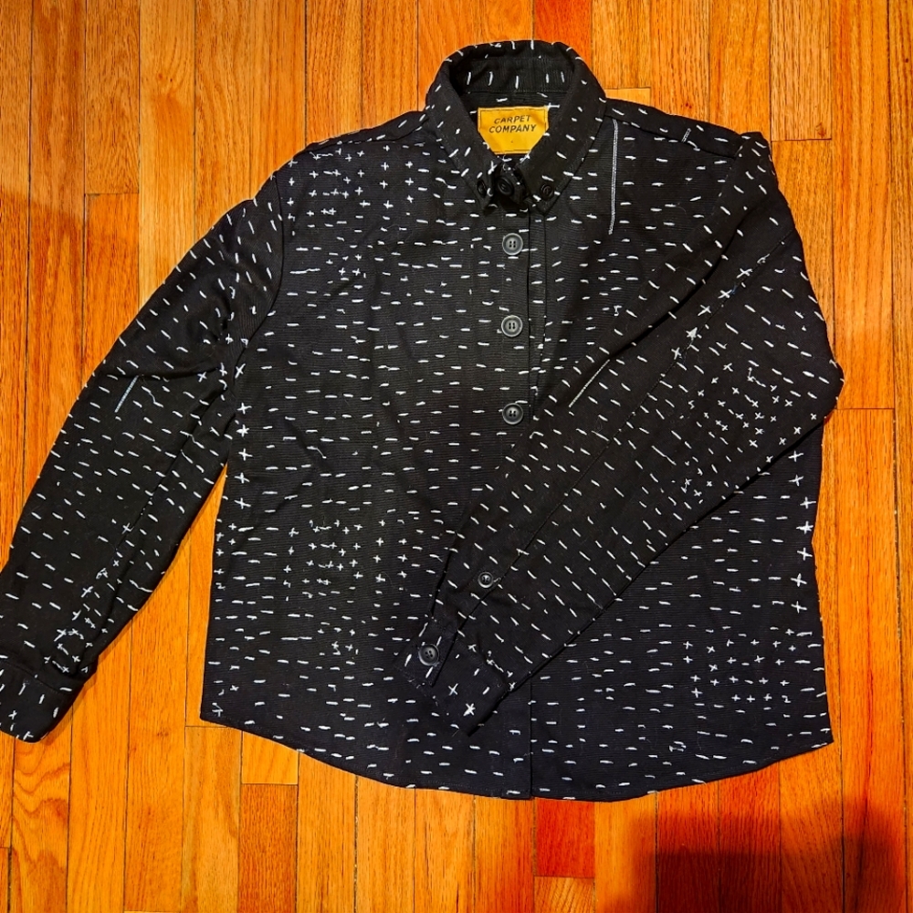 Carpet company button up